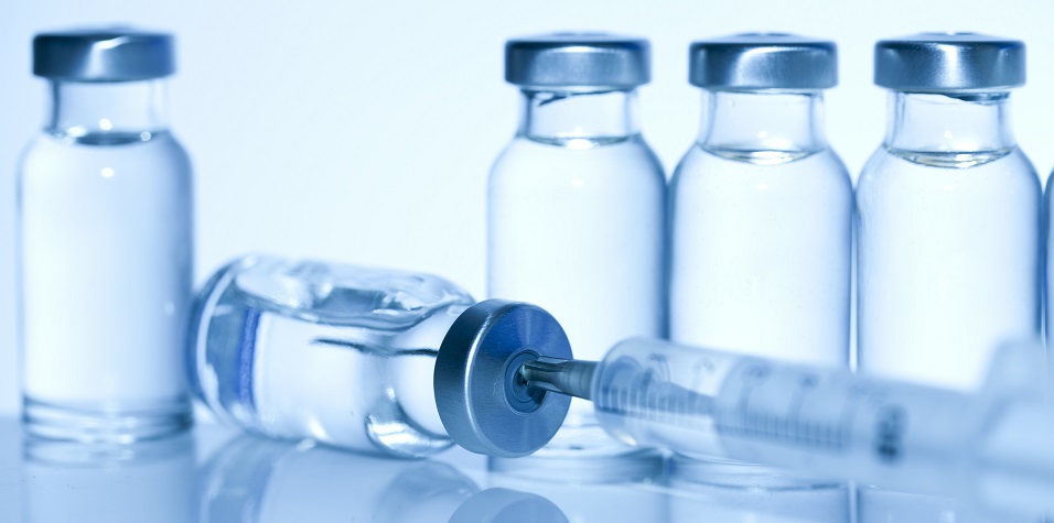 Syringe and glass vials